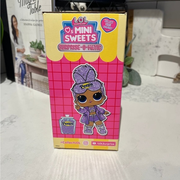 LOL Mini Sweets Surprise-O-Matic 2 Pack - Picture 3 of 6